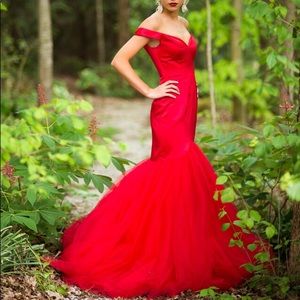 SHERRI HILL PROM DRESS!!!